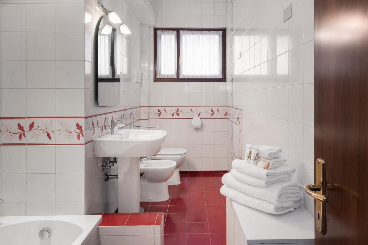 Flats4Rent Lucia Apartment Verona Exterior photo